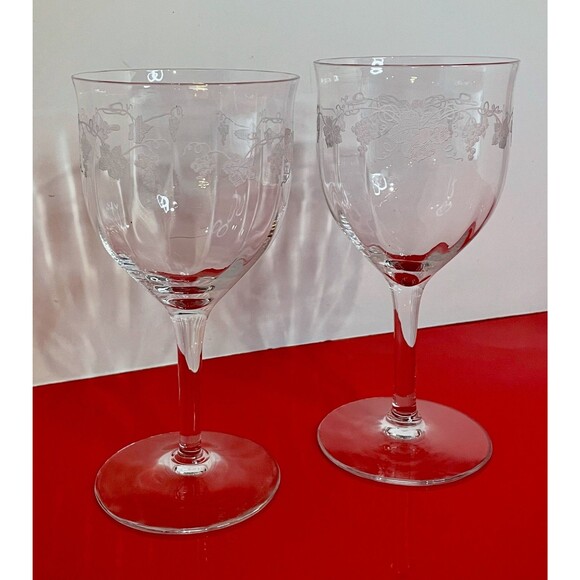 Vintage Grape Etch Wine Glass Goblet (s) LOT OF 2 Vine Leaf Optic Crystal - Picture 8 of 8